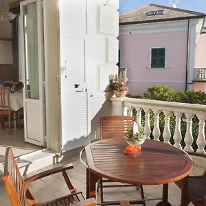 Centa 3*, Varazze Italia