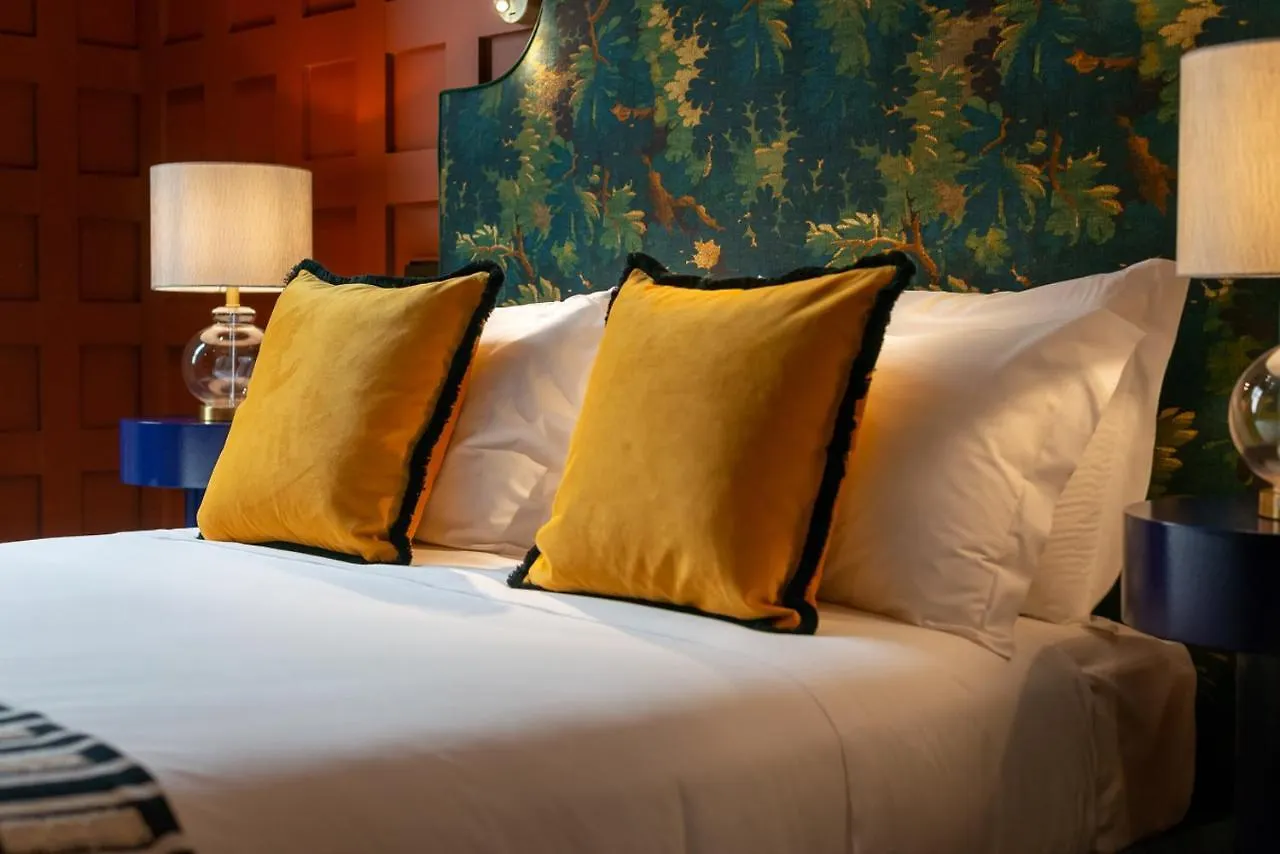 Guest house The Couper Sant'Andrea Hotel Milan Italy