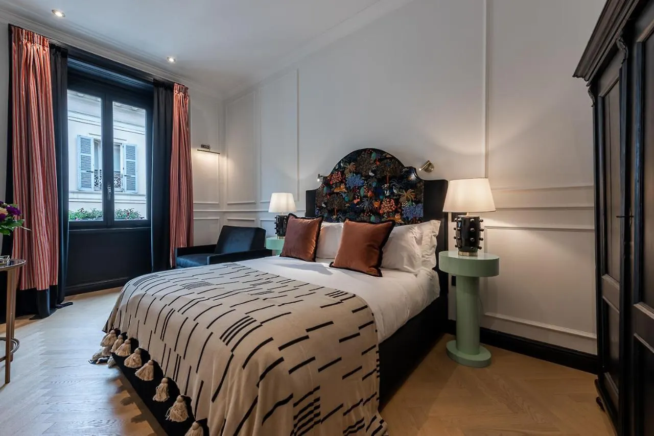 Guest house The Couper Sant'Andrea Hotel Milan Italy